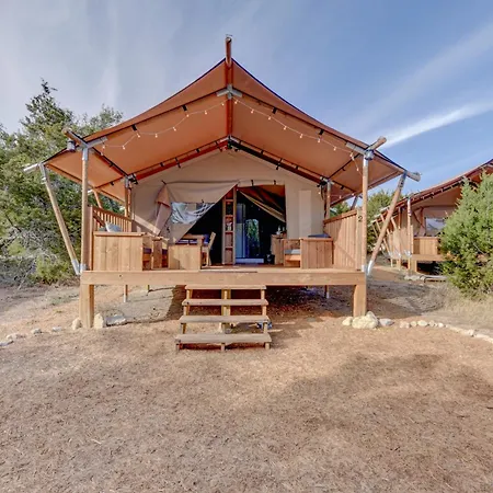 Hotel 12 Fires Luxury Glamping With Heating #2